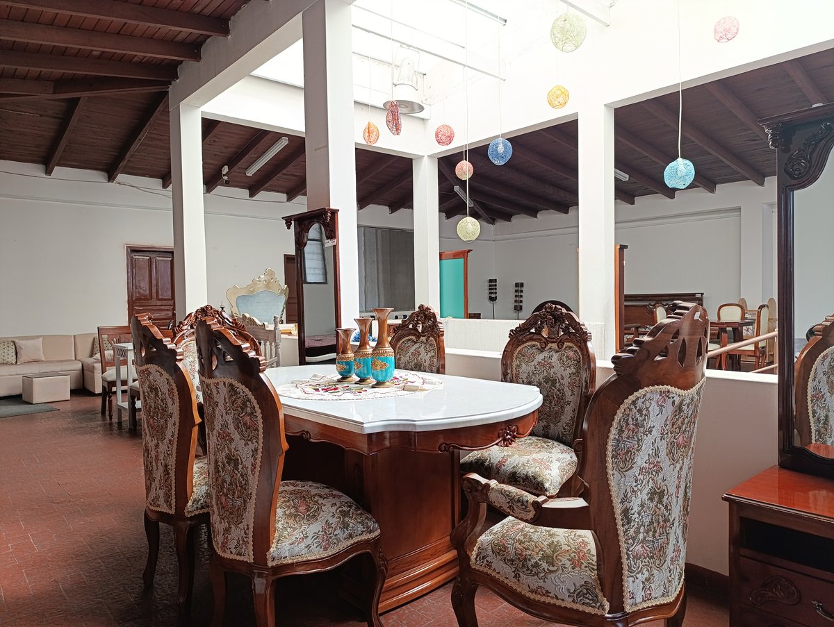 Base de madera marmoleada